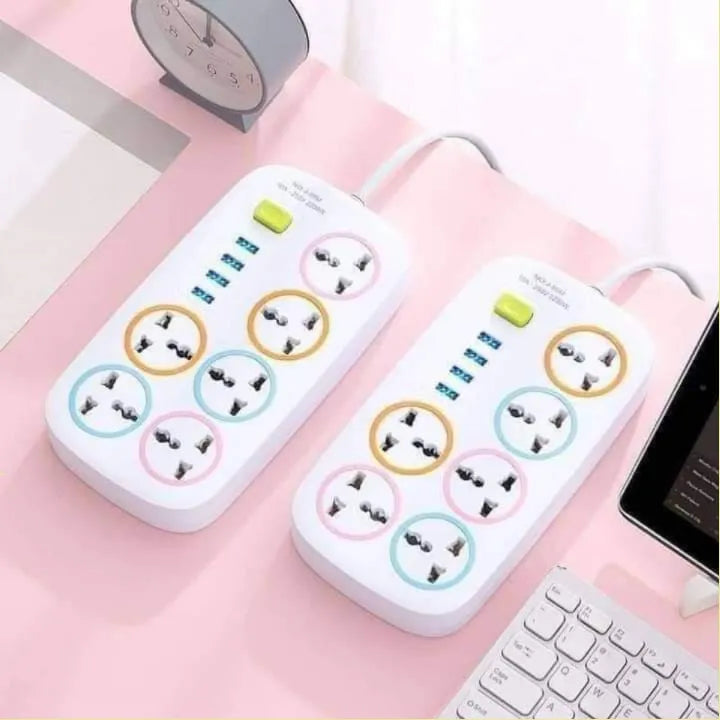 Multicontacto Universal Con Puertos USB Y Luz Interna